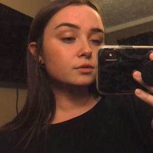 Meet your Posher, Lena